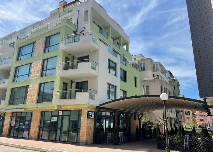 делукс лазур * Pomorie