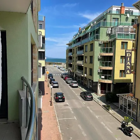 Διαμέρισμα делукс лазур Πομόριε