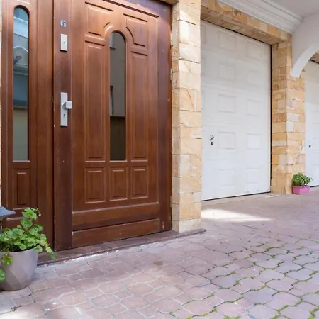 делукс лазур * Pomorie