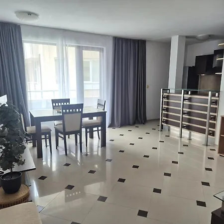 Apartament делукс лазур Pomorie