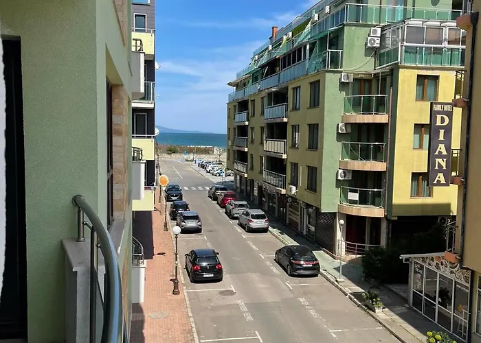 Apartman делукс лазур Pomorie